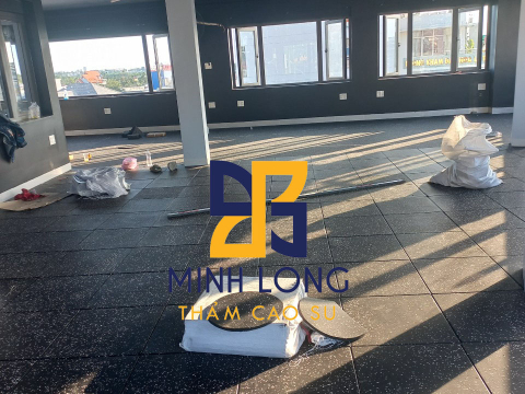 Cung cấp - Thi công Thảm cao su EPDM 4mm, Gạch cao su EPDM 15mm LH:0898080320