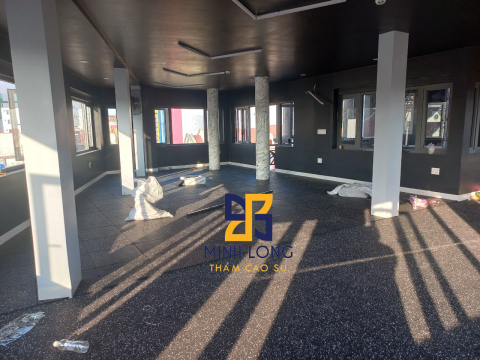 Cung cấp - Thi công Thảm cao su EPDM 4mm, Gạch cao su EPDM 15mm LH:0898080320