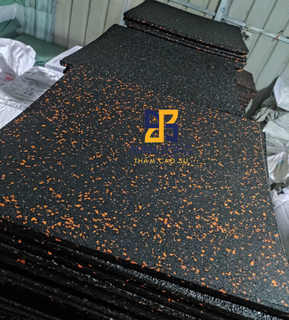 GẠCH CAO SU MẶT HẠT EPDM CHẤM CAM DÀY 15MM